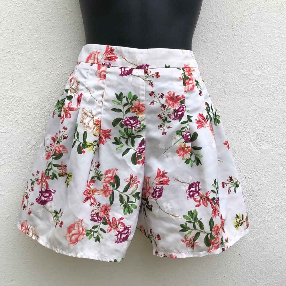 Forever 21 High Waist Floral Shorts